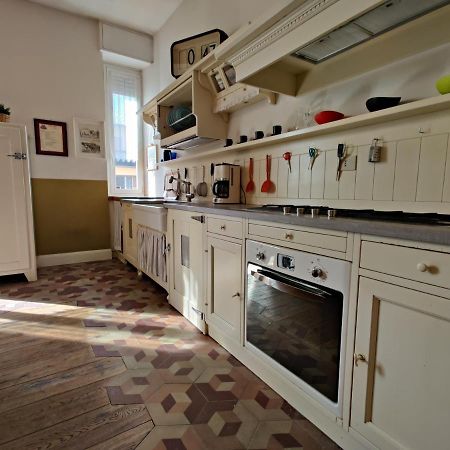 Elegante Trilocale A Milano 아파트 외부 사진