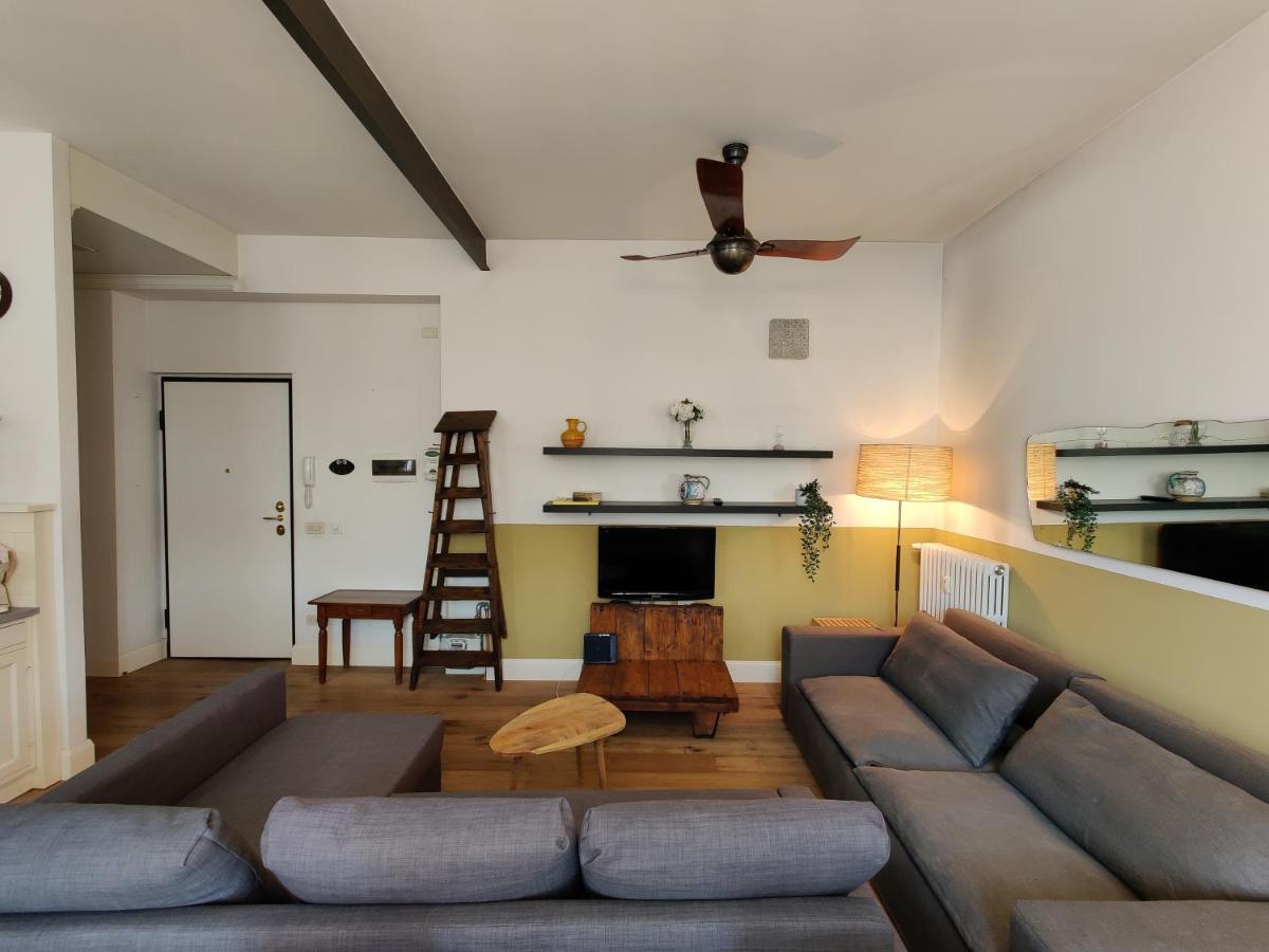 Elegante Trilocale A Milano 아파트 외부 사진