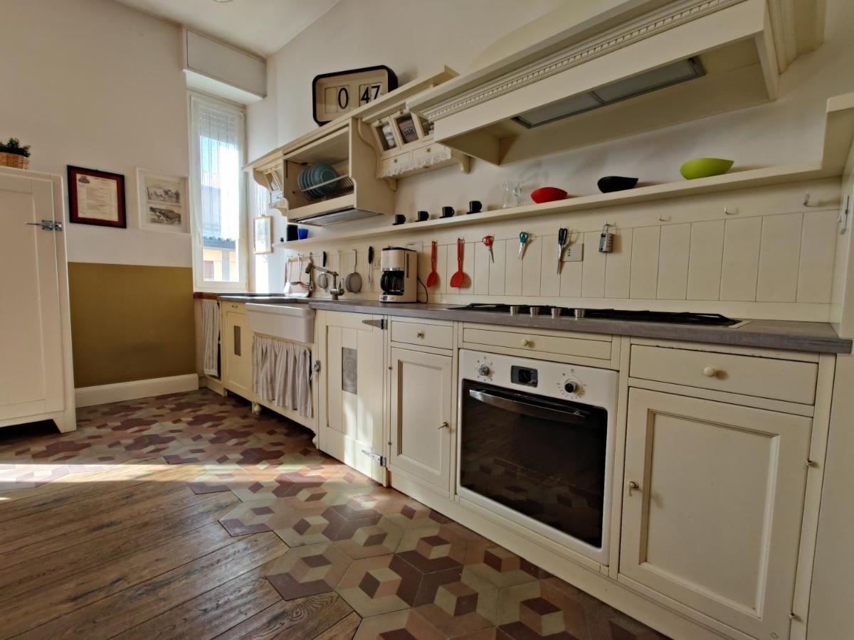 Elegante Trilocale A Milano 아파트 외부 사진